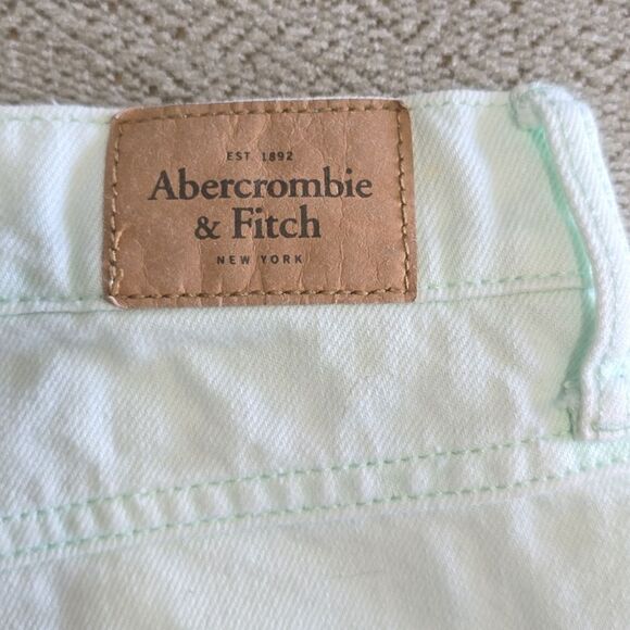 Abercrombie & Fitch Mint Green Distressed Jean Shorts - Size 4/27 - Picture 4 of 13